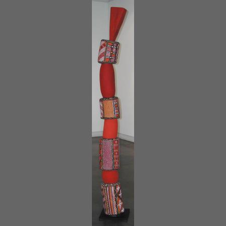 Tutini-Pukumani Pole (DT103-25)